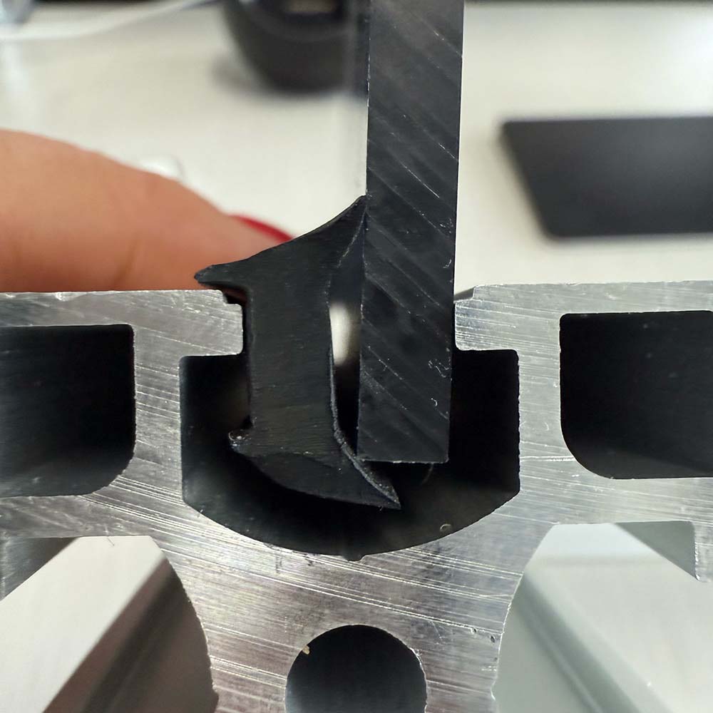 Rubber Gasket Glazing Wedge